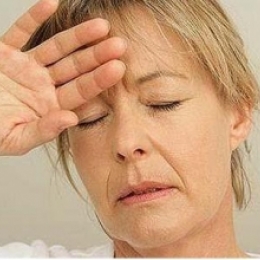 Бросает в жар, чувствуете, как колотится сердце, стали более раздражительны и Вам больше 40 лет?