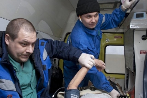 Уступите дорогу Скорой помощи