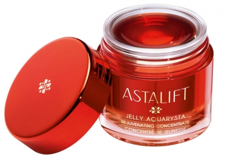 Антивозрастная косметика от Fujifilm