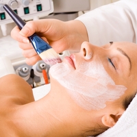 Косметологическая помощь привлекла внимание Минздрава