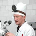 Отоларинголог